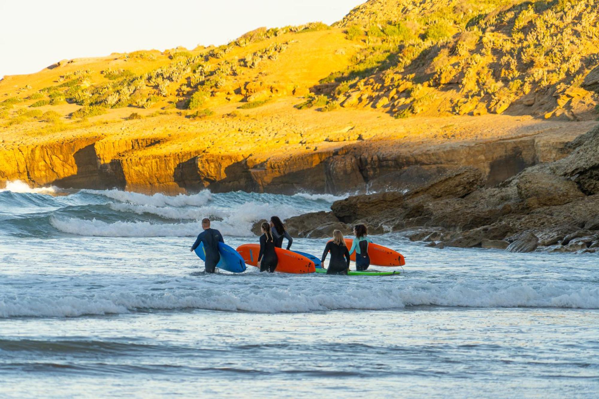 Melo Surf And Yoga Hotel Tamraght Bagian luar foto